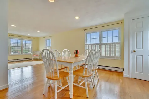 518 High Street Hampton NH 03842