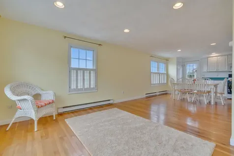 518 High Street Hampton NH 03842