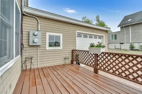518 High Street Hampton NH 03842
