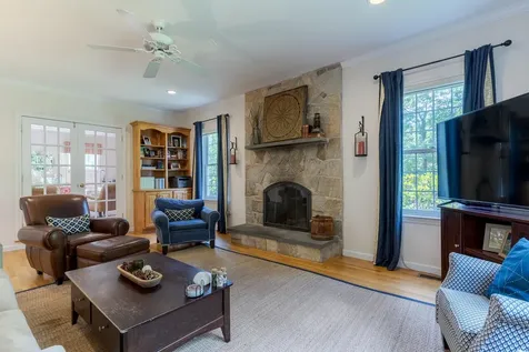 5 Blackford Drive Exeter NH 03833
