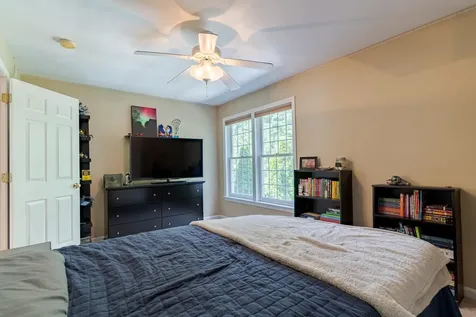 5 Blackford Drive Exeter NH 03833