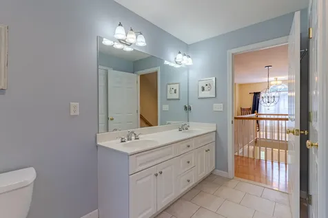 5 Blackford Drive Exeter NH 03833
