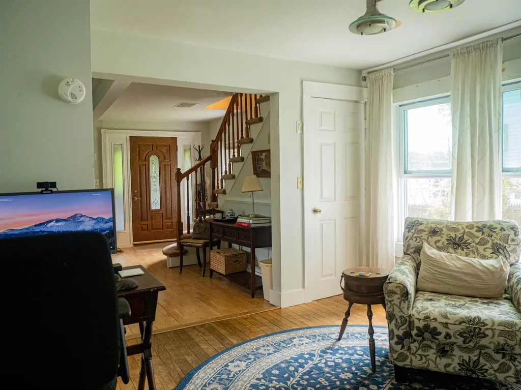 31 Maple Street Windsor VT 05089