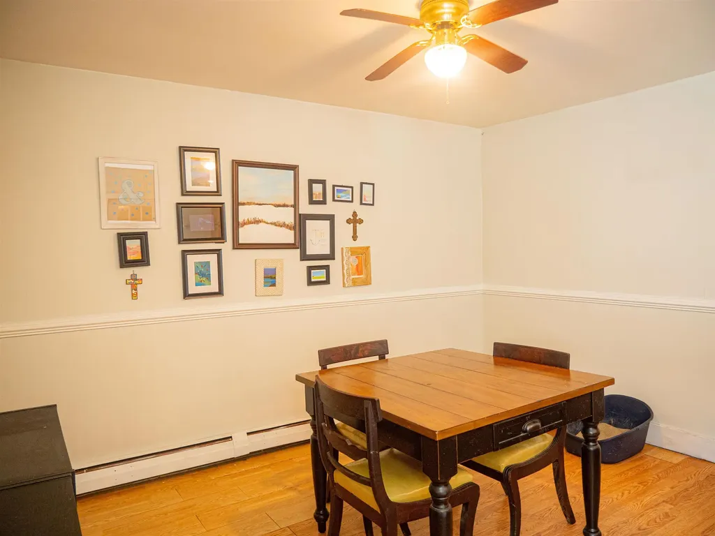 31 Maple Street Windsor VT 05089