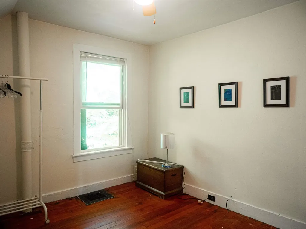 31 Maple Street Windsor VT 05089
