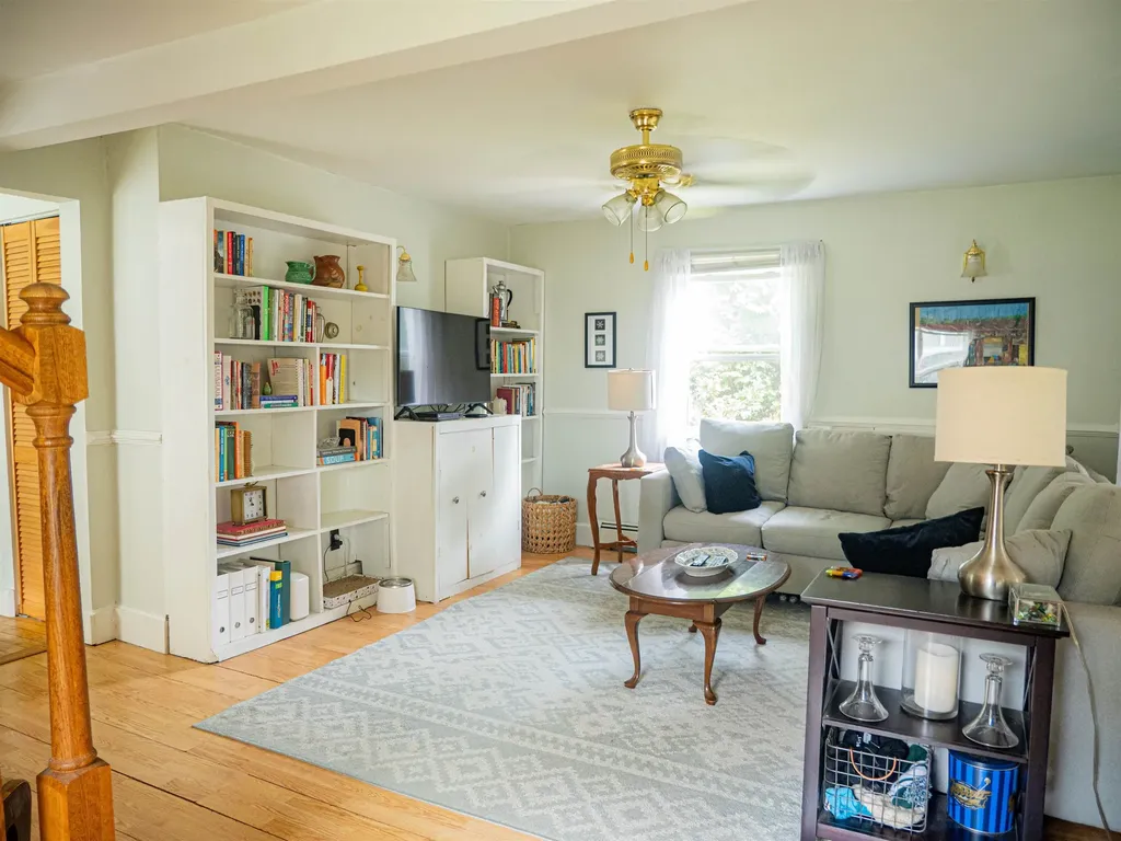 31 Maple Street Windsor VT 05089