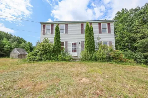 16 Little River Road Nottingham NH 03290