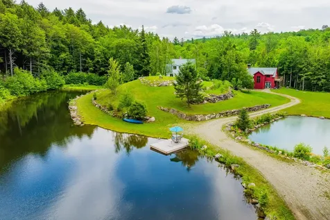 1949 South Road Peru VT 05152