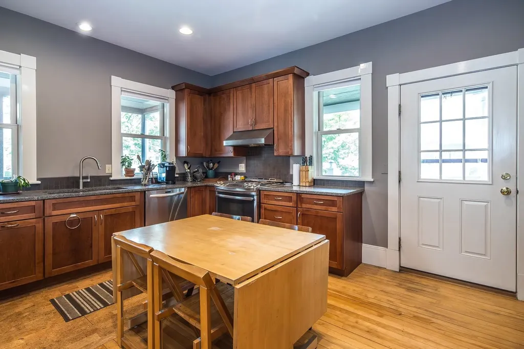 10 South Main Street Rutland City VT 05701