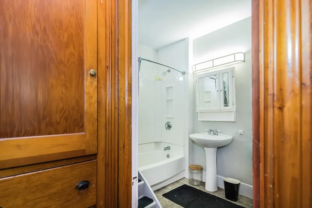 10 South Main Street Rutland City VT 05701