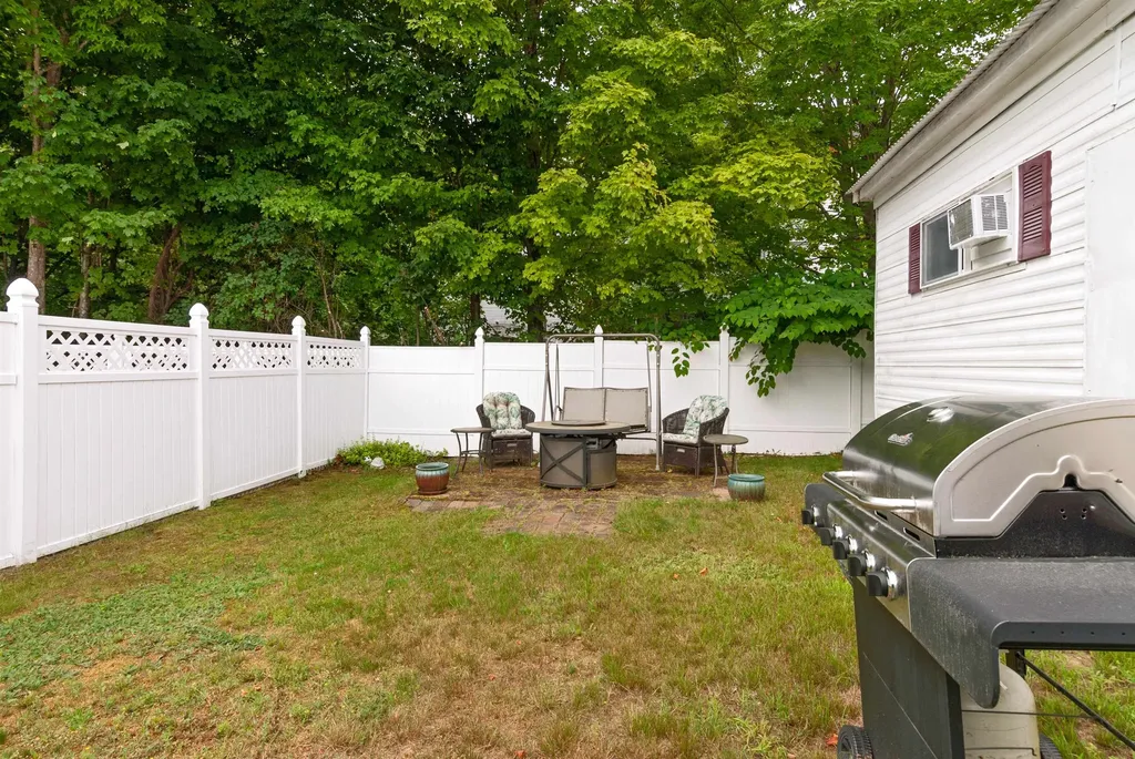 43 Tappan Street Farmington NH 03835