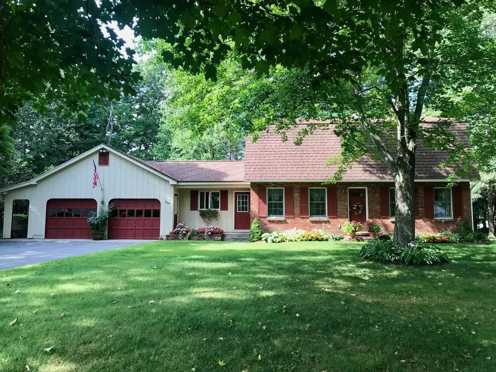 269 Silver Lane Vernon VT 05354