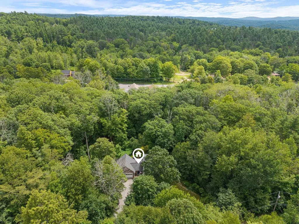 49 Irving Drive Weare NH 03281