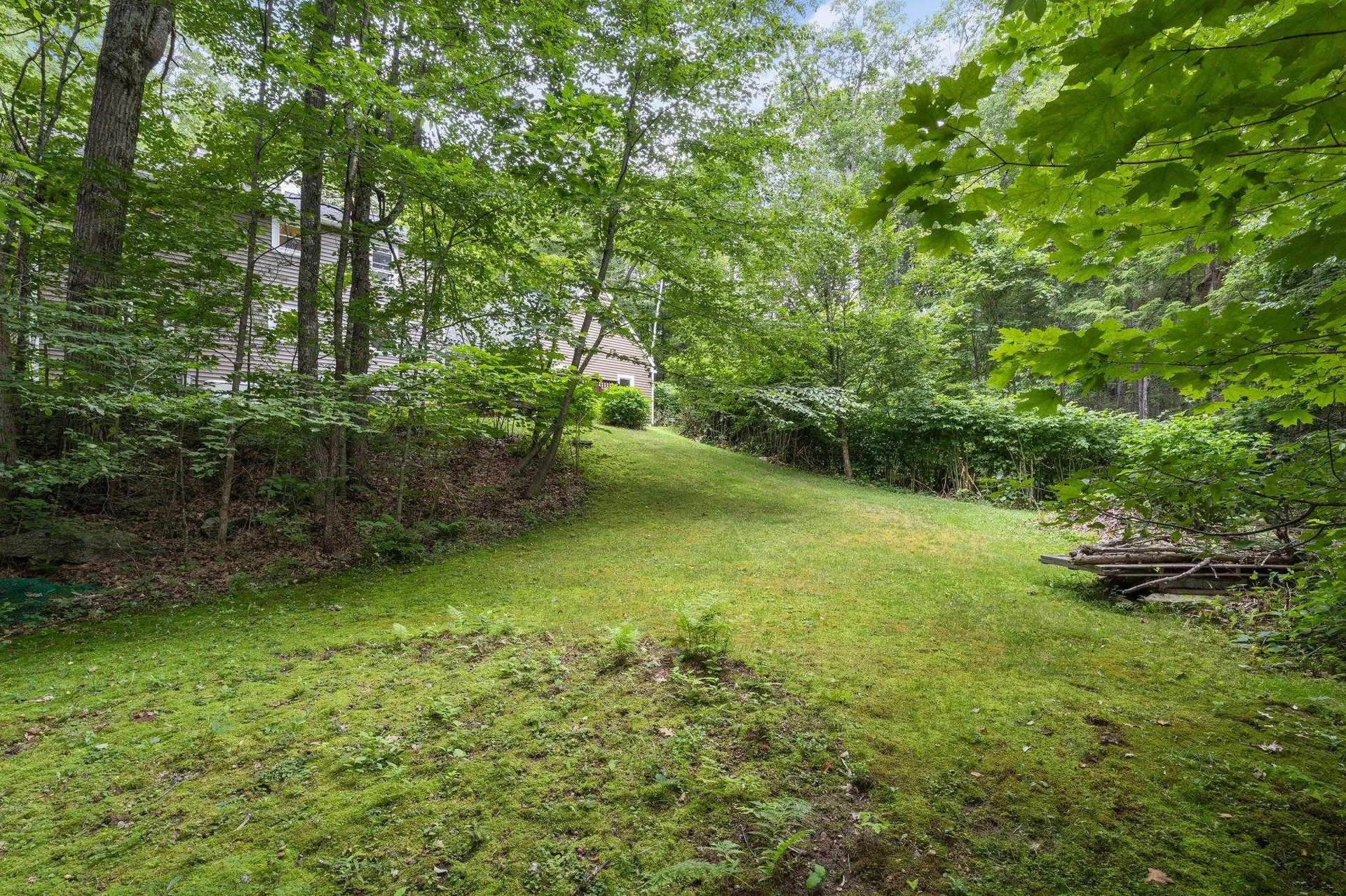 49 Irving Drive Weare NH 03281
