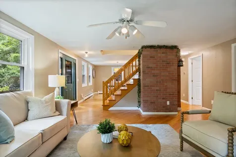49 Irving Drive Weare NH 03281