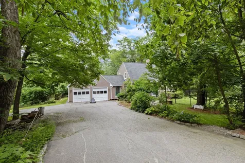 49 Irving Drive Weare NH 03281