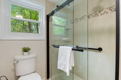 49 Irving Drive Weare NH 03281