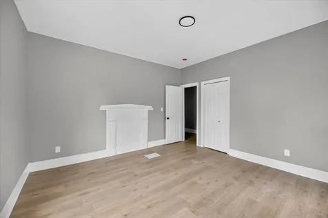 107 Davis Street Keene NH 03431