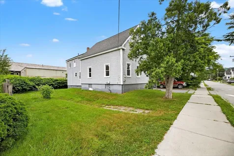 107 Davis Street Keene NH 03431