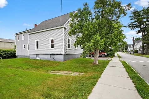107 Davis Street Keene NH 03431