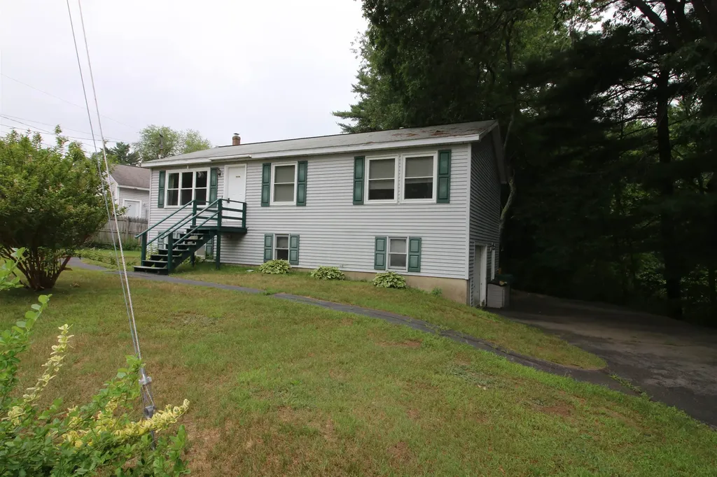 30 Mcduffee Street Rochester NH 03867