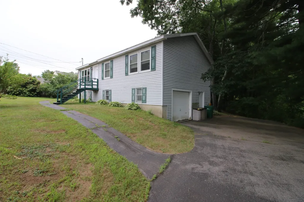 30 Mcduffee Street Rochester NH 03867