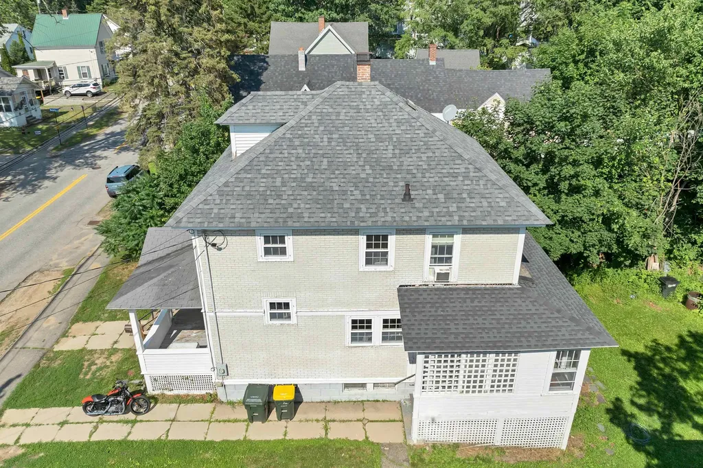 99 Oak Street Laconia NH 03246