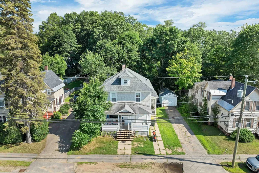 99 Oak Street Laconia NH 03246