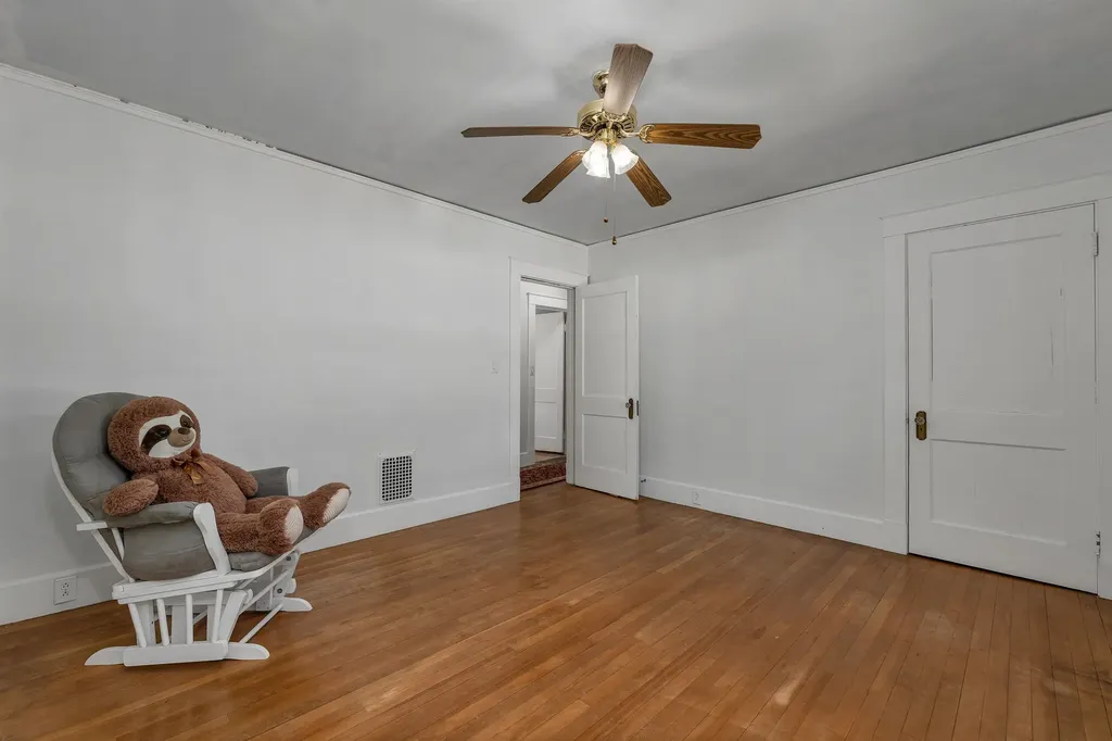 99 Oak Street Laconia NH 03246