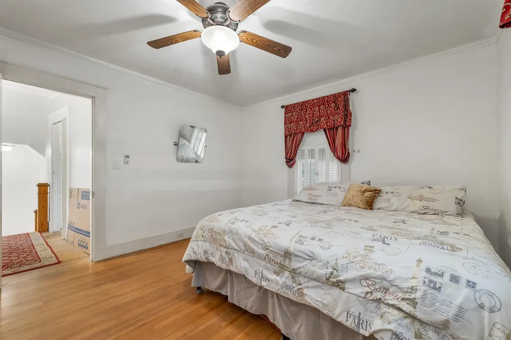 99 Oak Street Laconia NH 03246