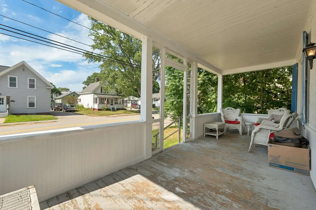 99 Oak Street Laconia NH 03246