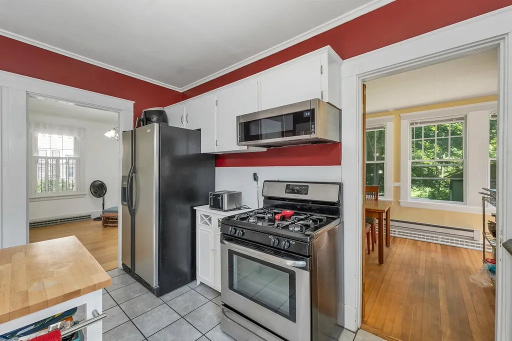 99 Oak Street Laconia NH 03246