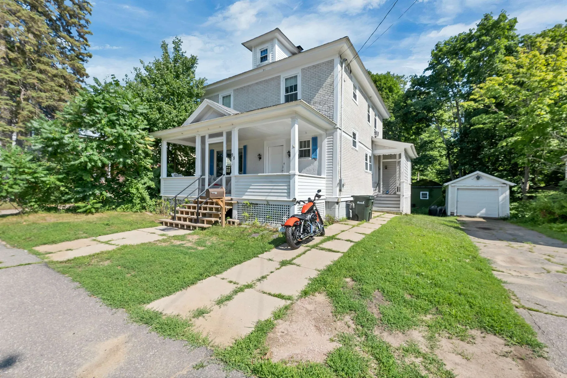 99 Oak Street Laconia NH 03246