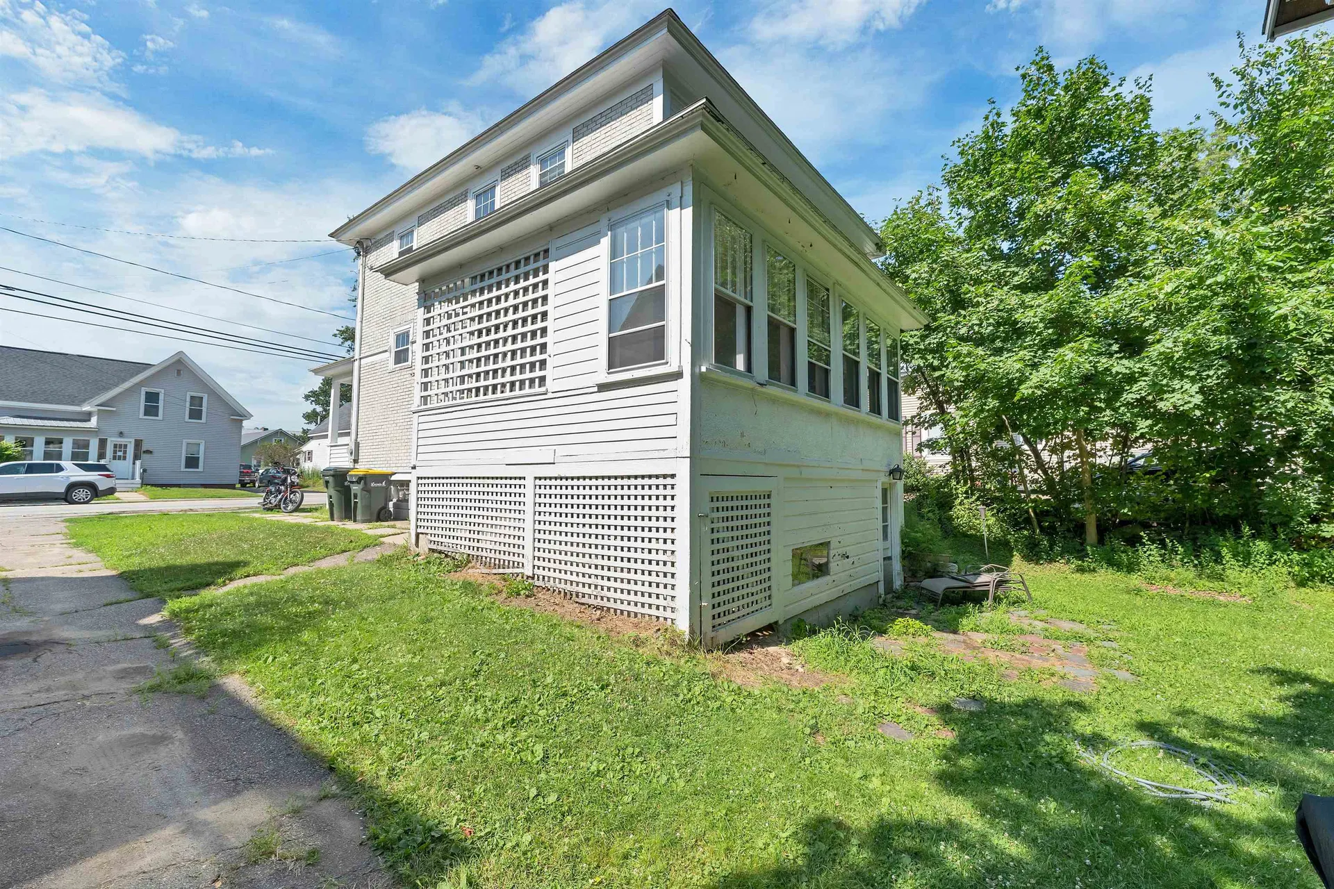 99 Oak Street Laconia NH 03246