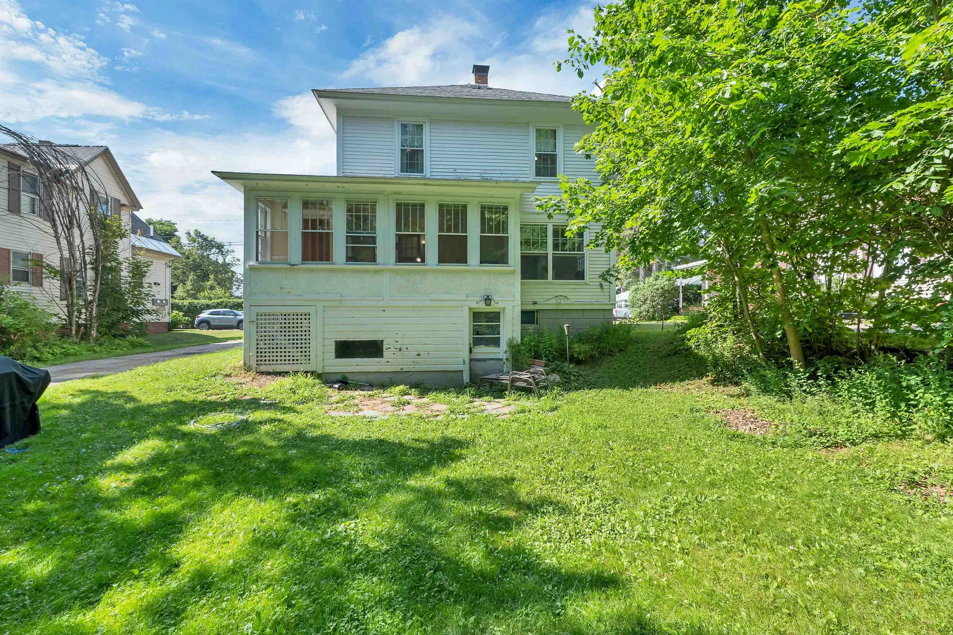 99 Oak Street Laconia NH 03246