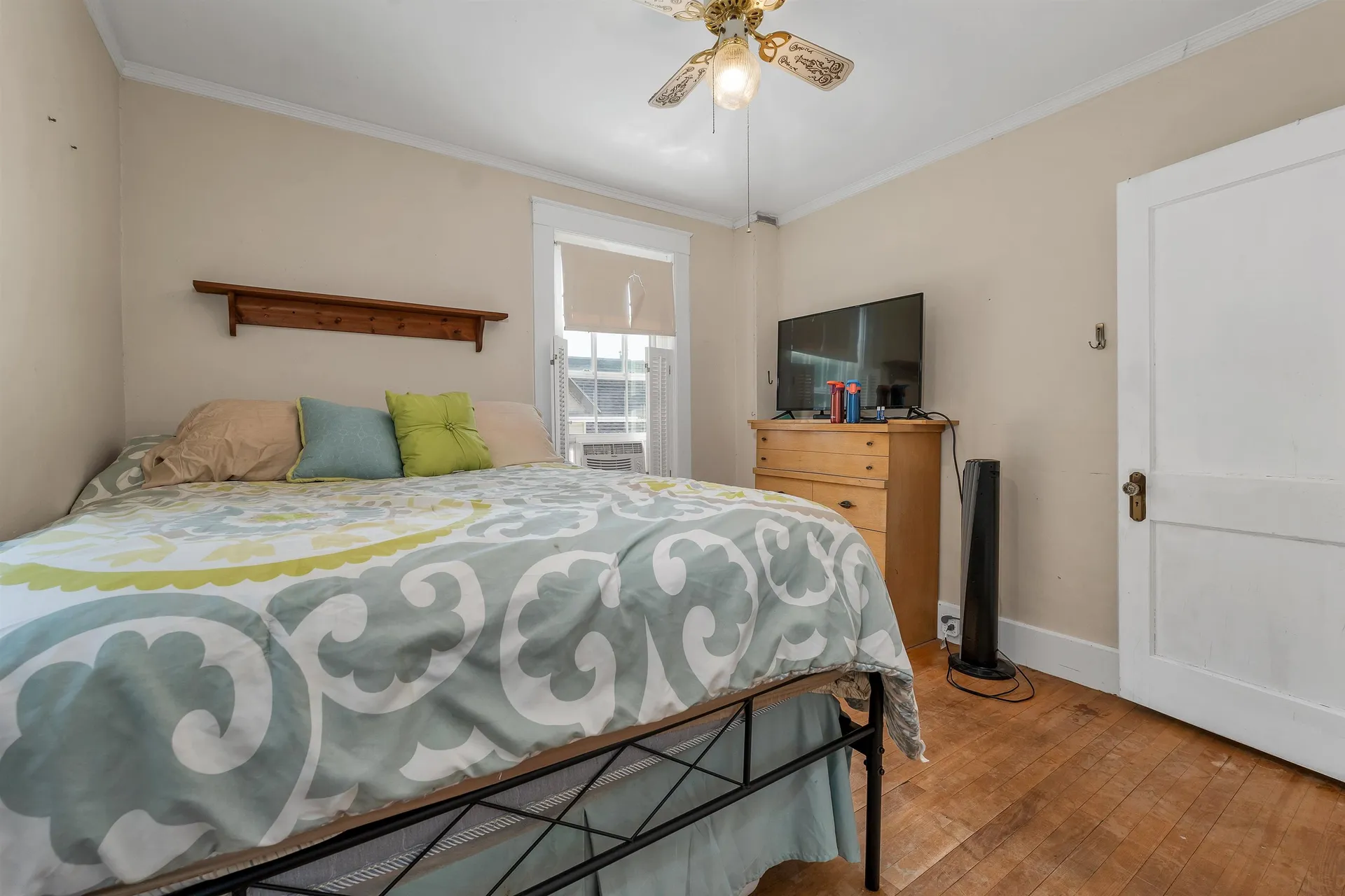 99 Oak Street Laconia NH 03246