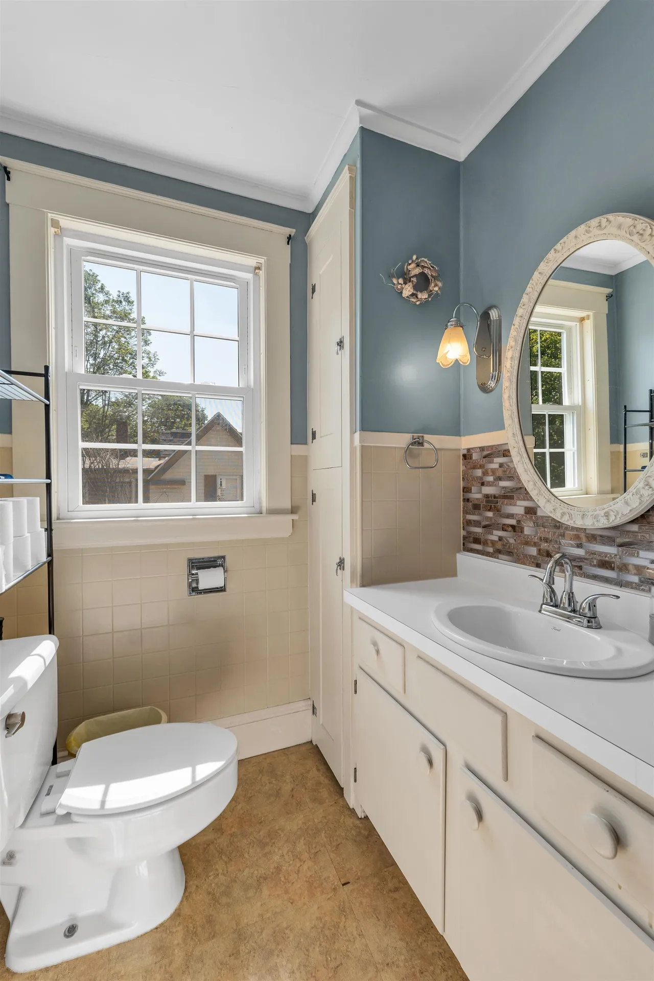 99 Oak Street Laconia NH 03246