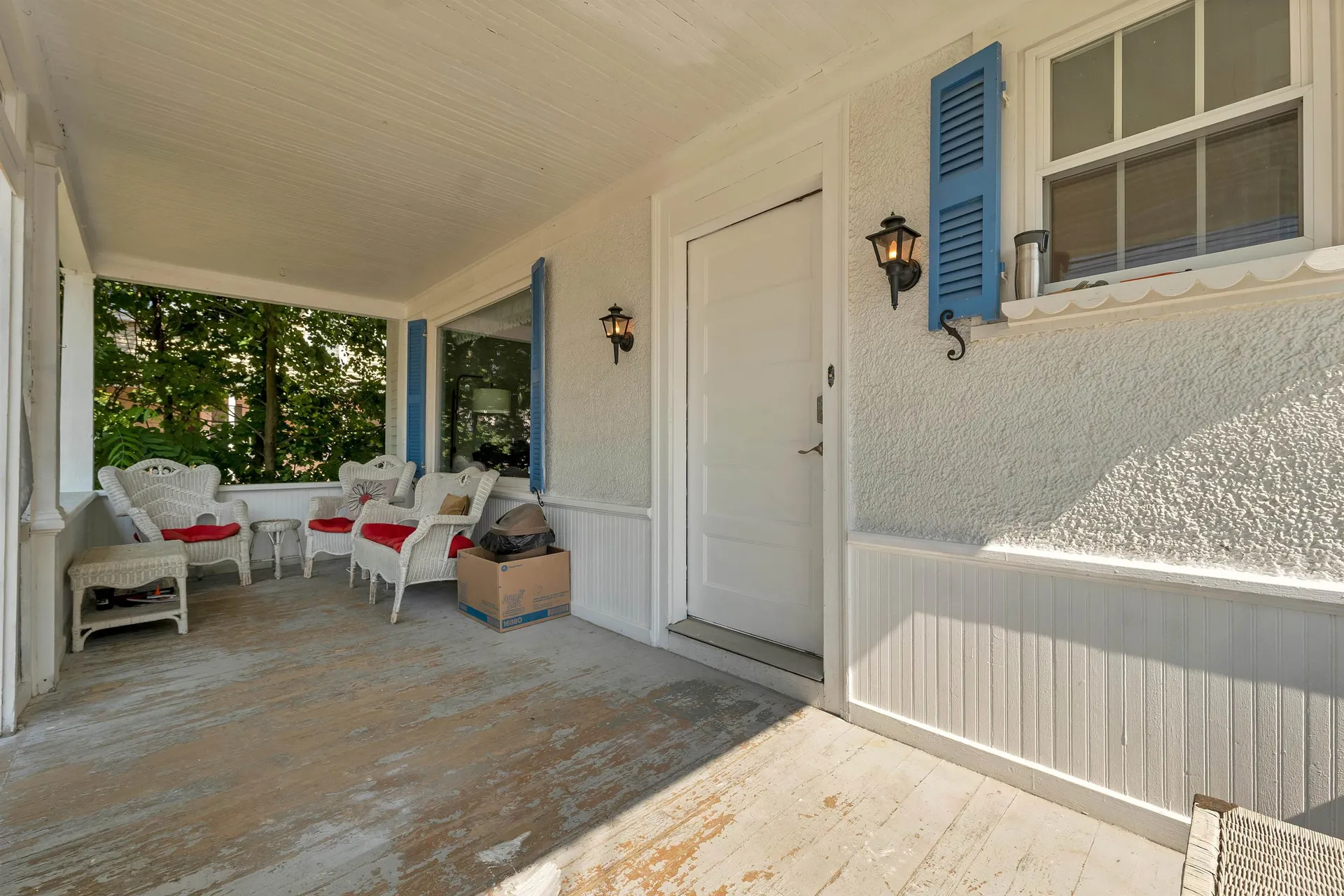 99 Oak Street Laconia NH 03246