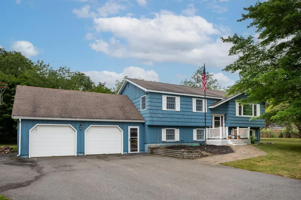 7 Morrill Street Hampton NH 03842