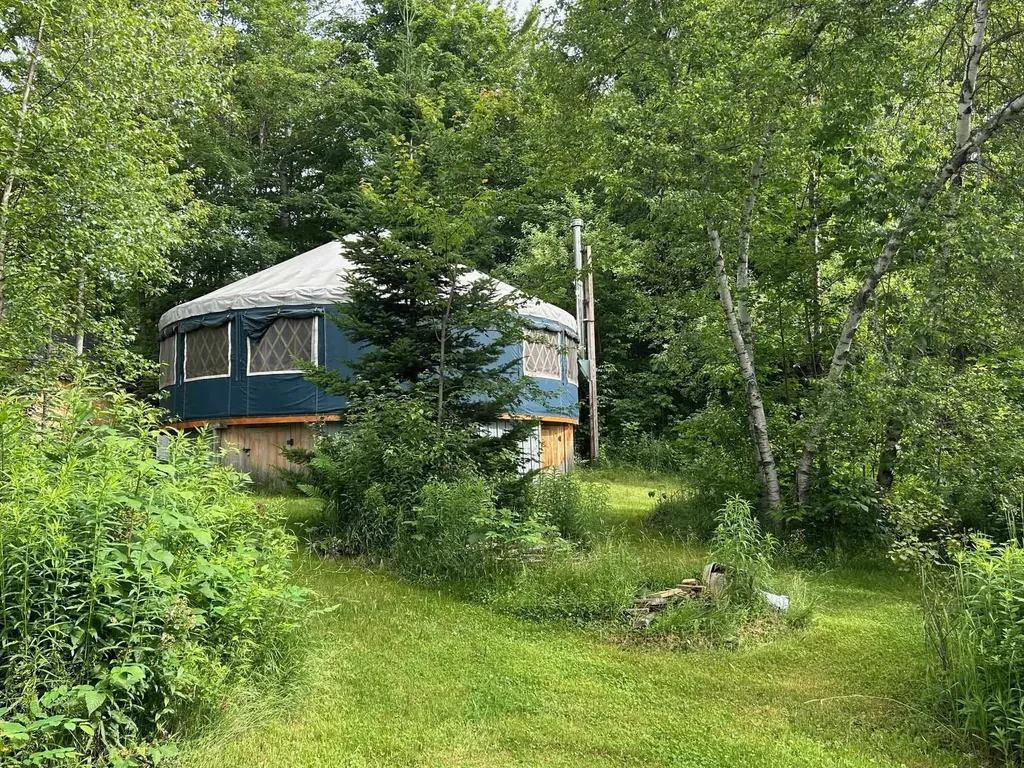 4 Dodge Road Elmore VT 05657