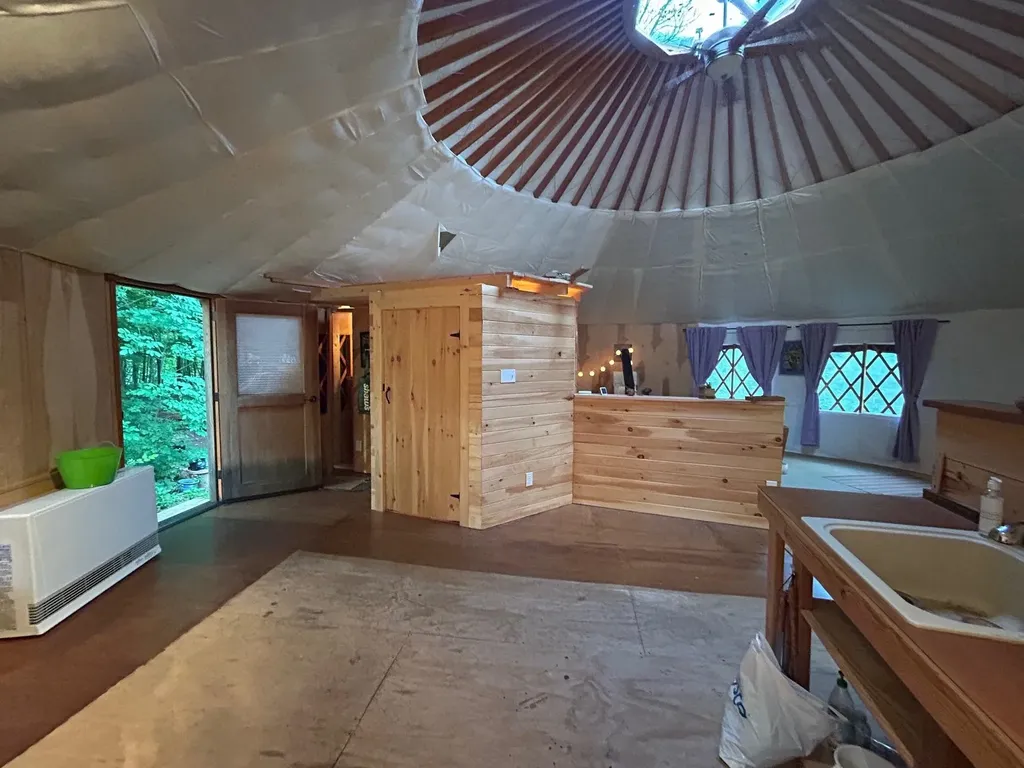 4 Dodge Road Elmore VT 05657