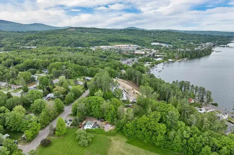 60 White Oaks Road Laconia NH 03246