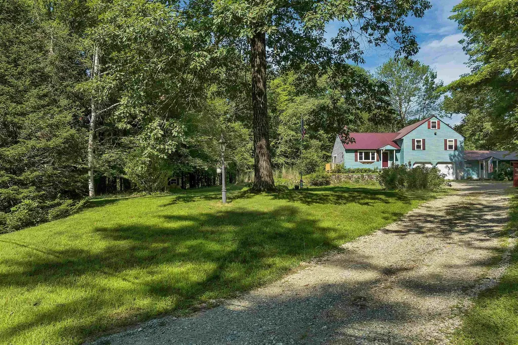 102 Milton Road Farmington NH 03835