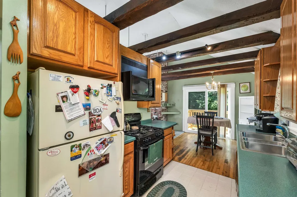 102 Milton Road Farmington NH 03835
