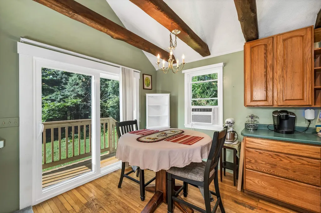 102 Milton Road Farmington NH 03835