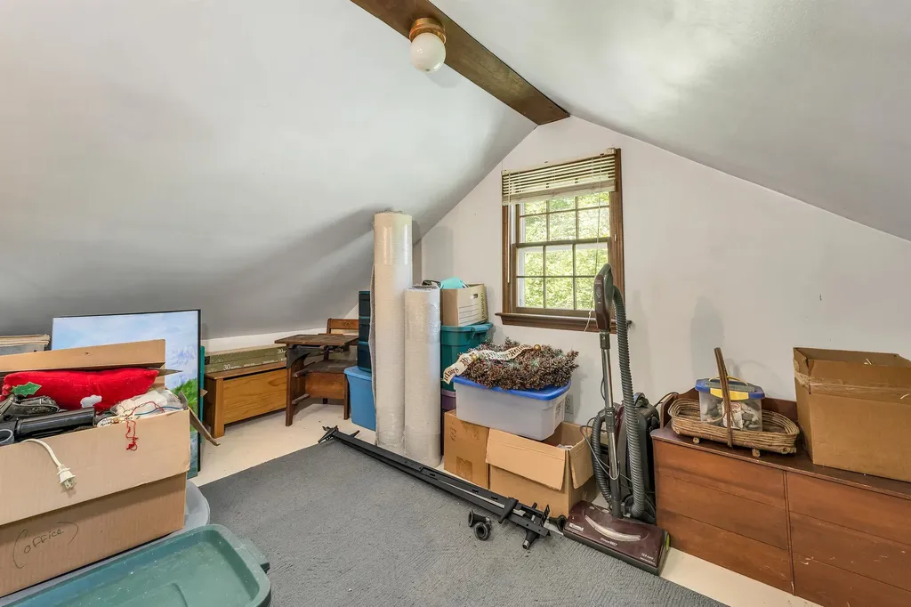 102 Milton Road Farmington NH 03835