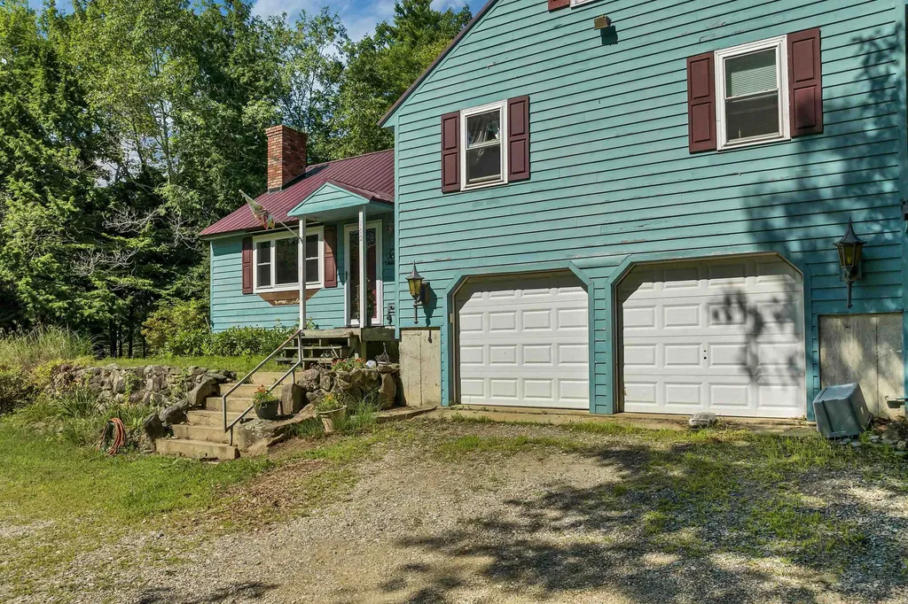 102 Milton Road Farmington NH 03835