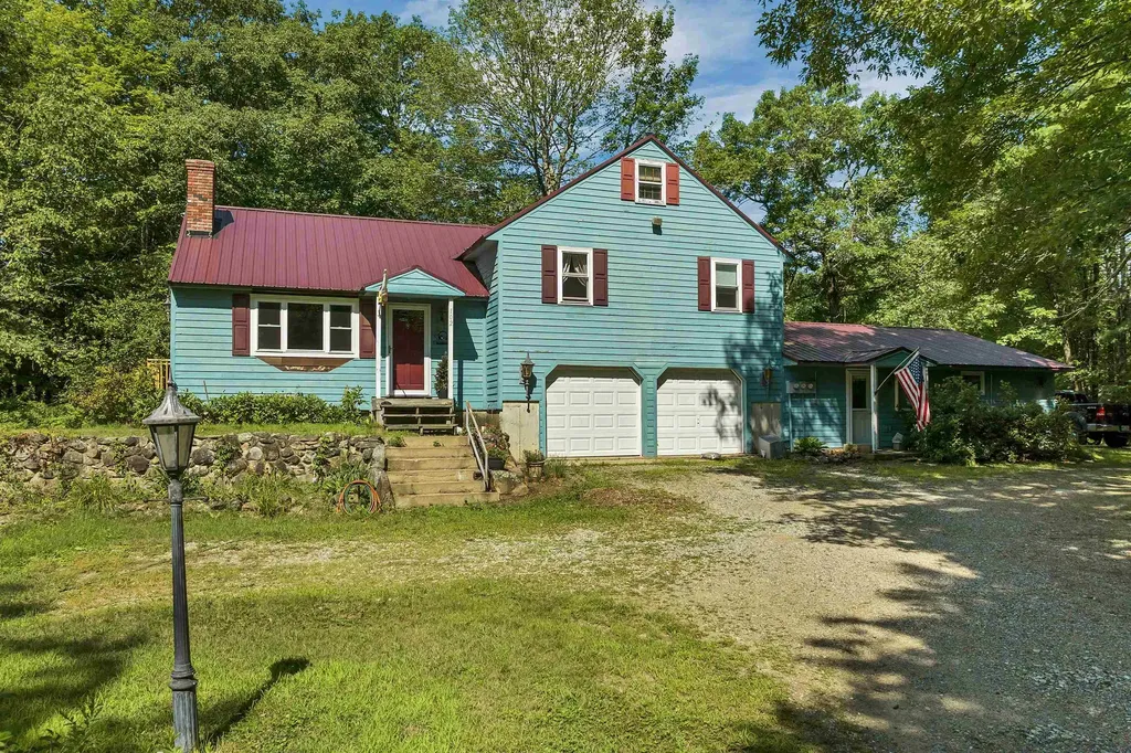 102 Milton Road Farmington NH 03835
