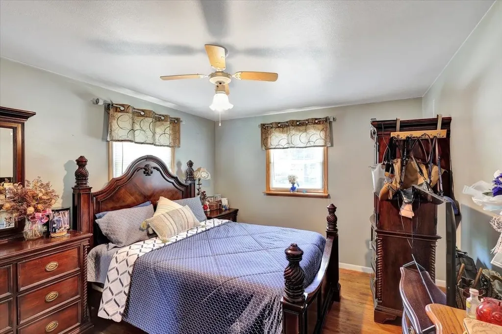 24 Venus Avenue Burlington VT 05408
