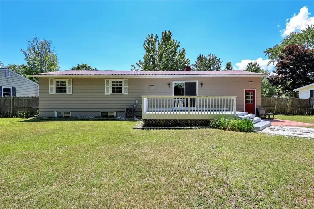 24 Venus Avenue Burlington VT 05408